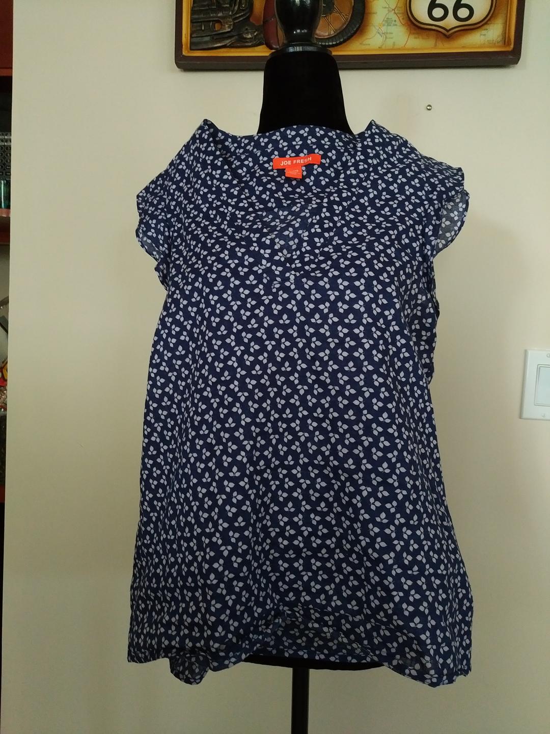 Ladies' Consignment 2017000031