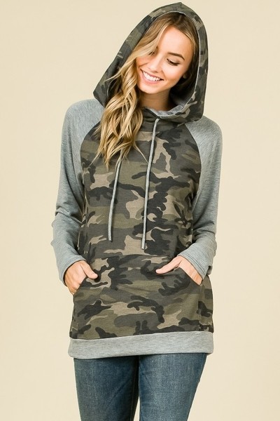 Squirrel.ly - Kangaroo Pocket Camo Hoodie